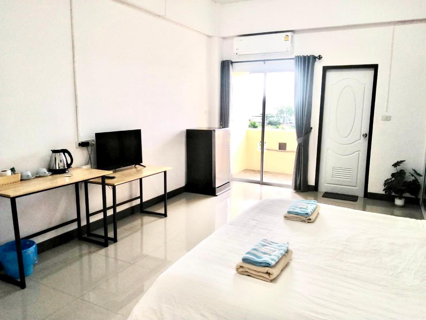 My Home Hotel - Phutthamonthon 4 Road, Near Mahidol University Salaya Ban Krathum Lom Exterior foto